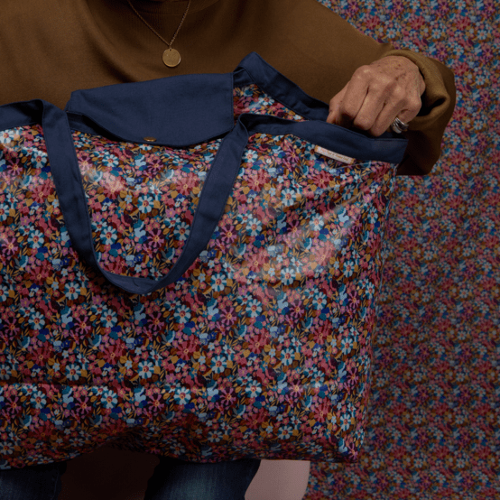Tote bag with a zip bloom 70