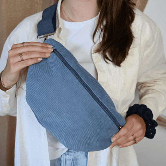 Banana bag azure blue corduroy