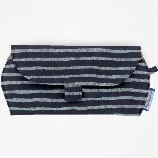 Glasses case striped silver dark blue