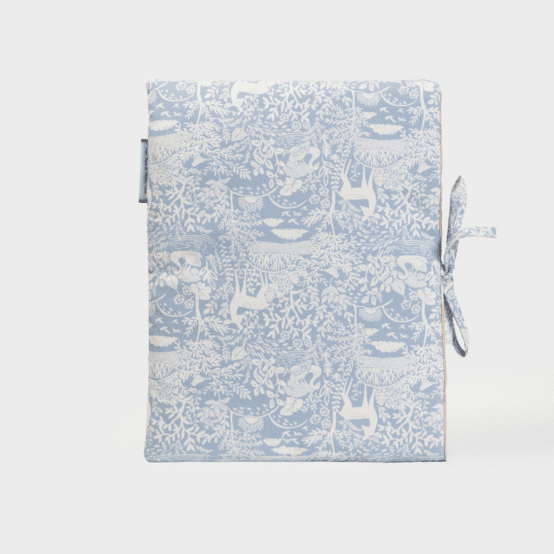 Large Paperback Book Sleeve toile de biche