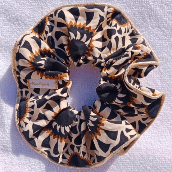 Large Piping Scrunchie attrape soleil