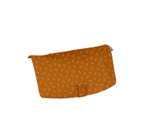 Flap of shoulder bag caramel golden straw