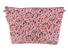 Cosmetic bag with flap lianes printanieres