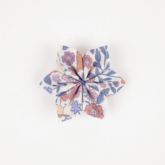 Star flower hairslide comptine enchantée rose