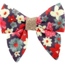 Mini bow tie clip tapis rouge