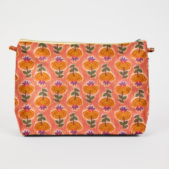 Cosmetic bag with flap shanti