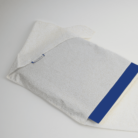 Fupochiki XL (29  x 34 cm) white sequined