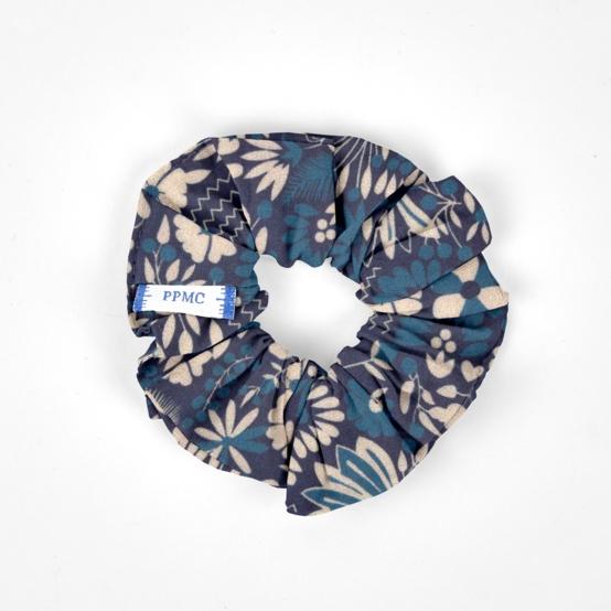 Small scrunchie parade royale