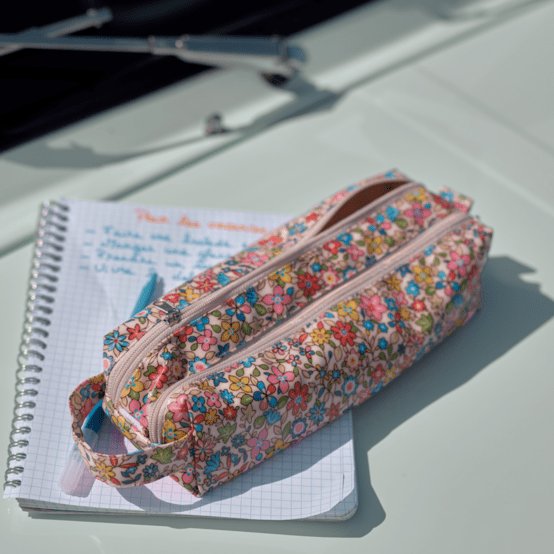 Double compartment school kit mille et une fleurs