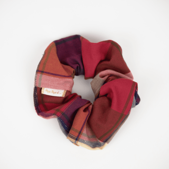 Scrunchie ruby lurex tartan
