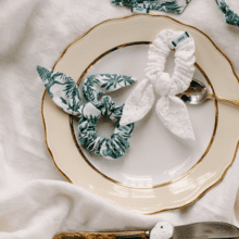 Bunny ear Scrunchie jungle vintage