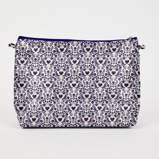 Cosmetic bag with flap scandinavia bleu
