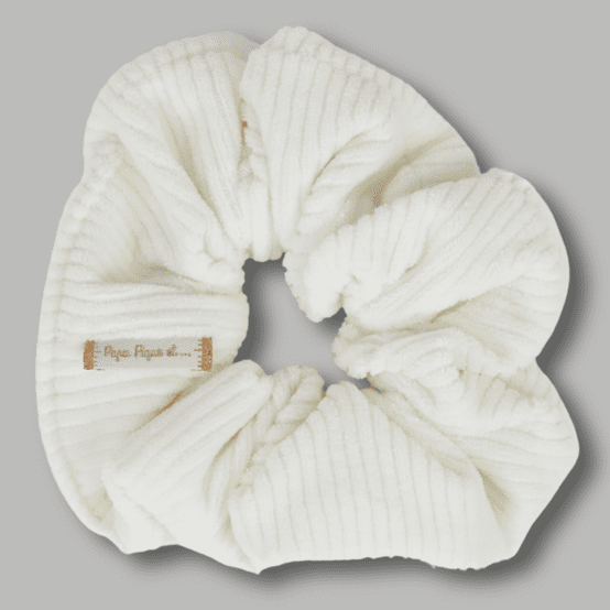 Scrunchie white corduroy