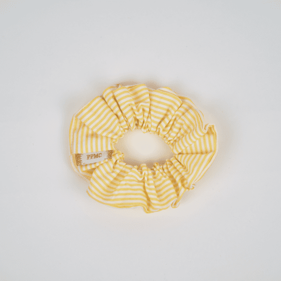 Small scrunchie yellow stripes