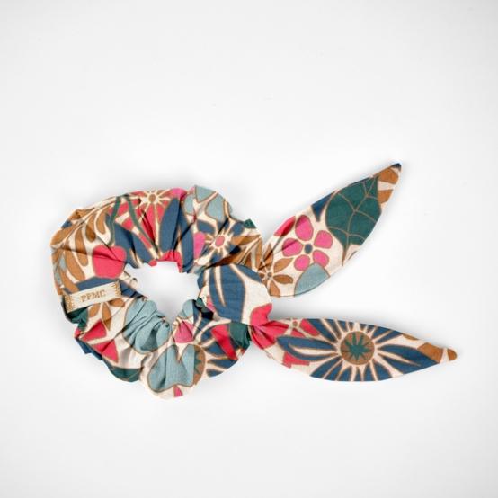 Bunny ear Scrunchie cerise en fleur