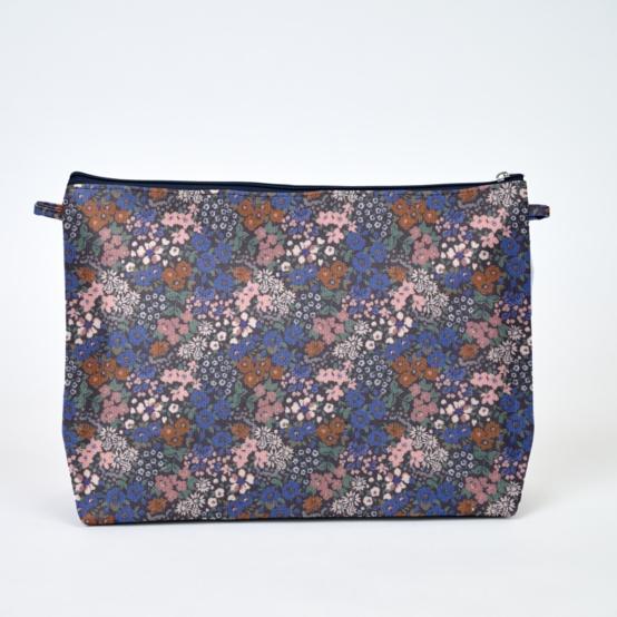 Cosmetic bag with flap monet lilas