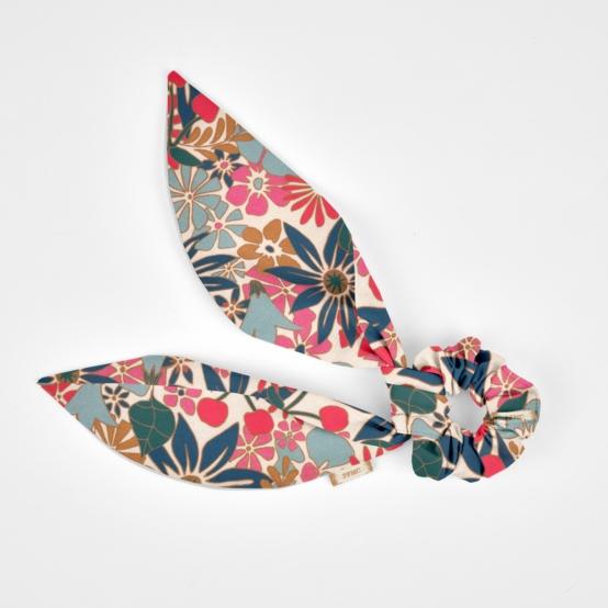 Short tail scrunchie cerise en fleur