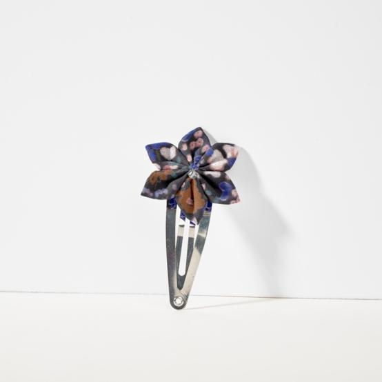 Star flower hairclip monet lilas