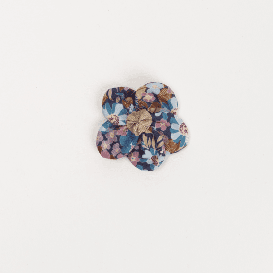 Mini Flower petal hair slide bloom 70