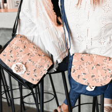 Square flap of saddle bag  oiseau bandana