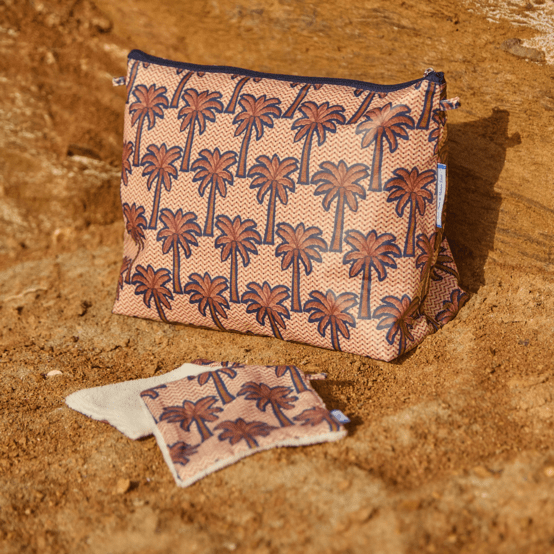 Cosmetic bag with flap palmeraie
