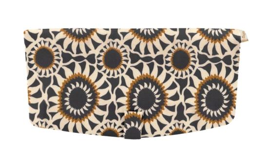 Flap of shoulder bag attrape soleil