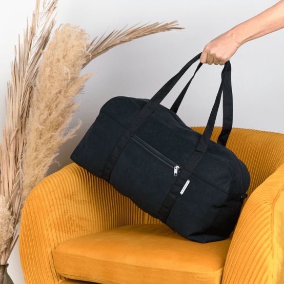 Weekend bag black corduroy