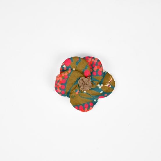 Flower petal hair slide small  ballet merveilleux