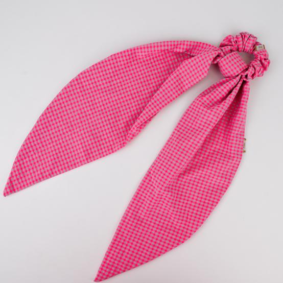 Long tail scrunchie neon pink gingham