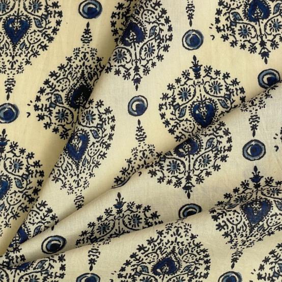 Cotton fabric ex2514 indian cream graphic drops
