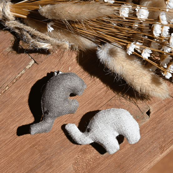 Elephant clip copper linen