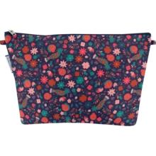 Cosmetic bag with flap huppette fleurie