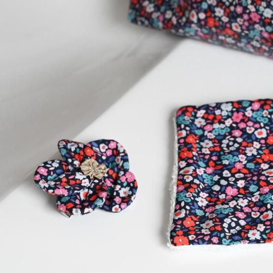 Mini Flower petal hair slide romance fleurie