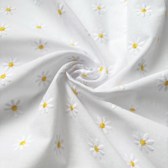 Cotton fabric white daisies