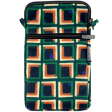 Quilted phone pocket carré d'art