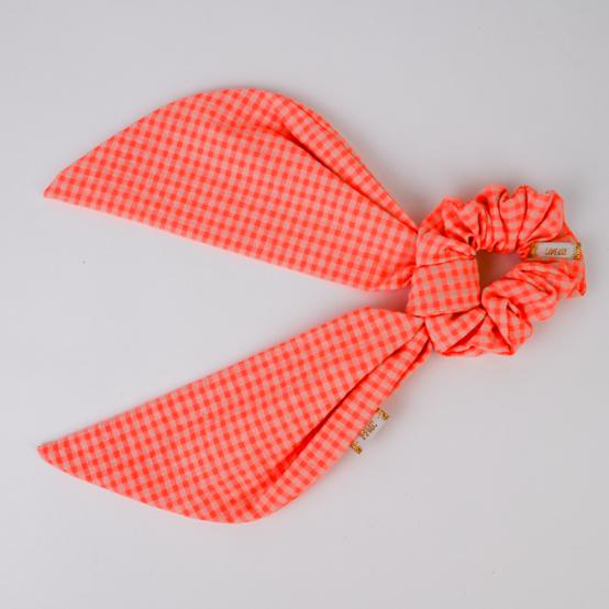 Short tail scrunchie neon orange gingham