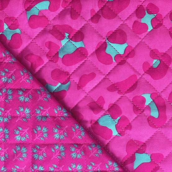Quilted fabric ex2608 fuchsia leopard quilt