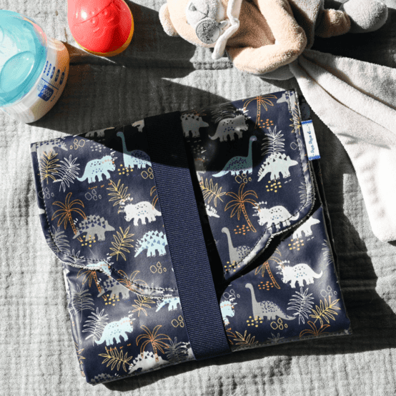 Changing pad jurassic dino marine