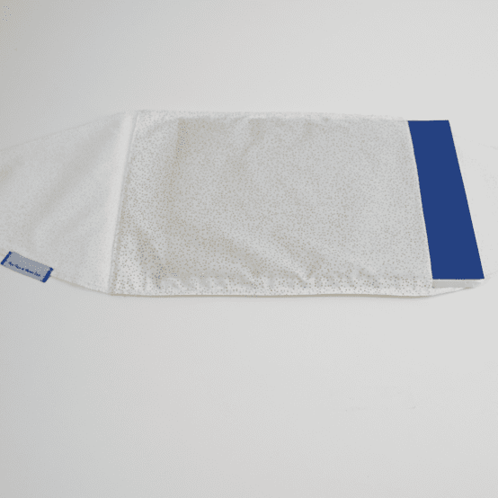 Fupochiki L (22 x 28 cm) white sequined