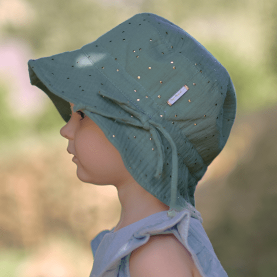 Sun hat adjustable-size T2 almond green with golden dots gauze