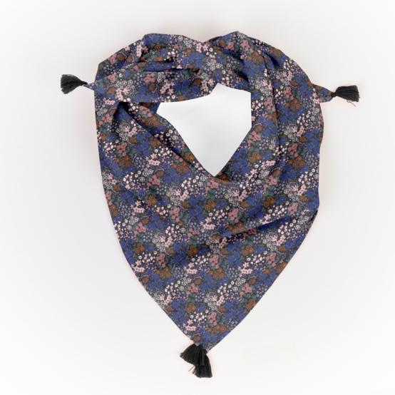 Small pom pom scarf monet lilas