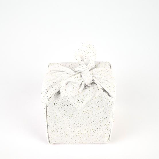 Furoshiki small 35 x 35 white sequined