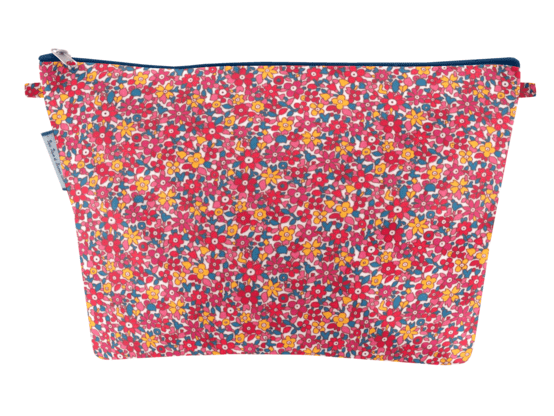 Cosmetic bag with flap cocktail de fleurs