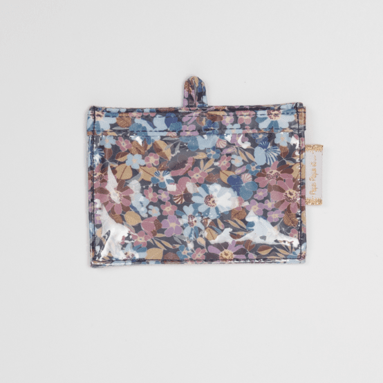 Badge Holder bloom 70