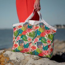 Tote bag with a zip fleurs des iles