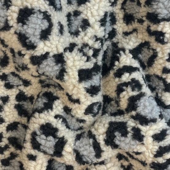 Moumoute fabrics ex2547 grey graou sheepskin