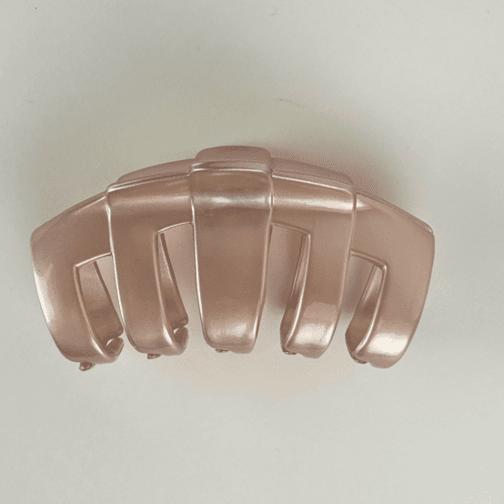 Large Rounded Hair Clip glossy beige