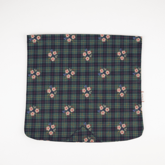 Square flap of saddle bag  tartan fleuri