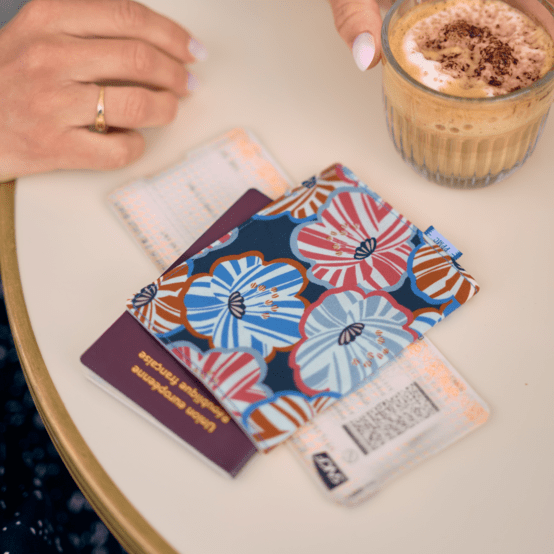 Passport cover anémones rayées