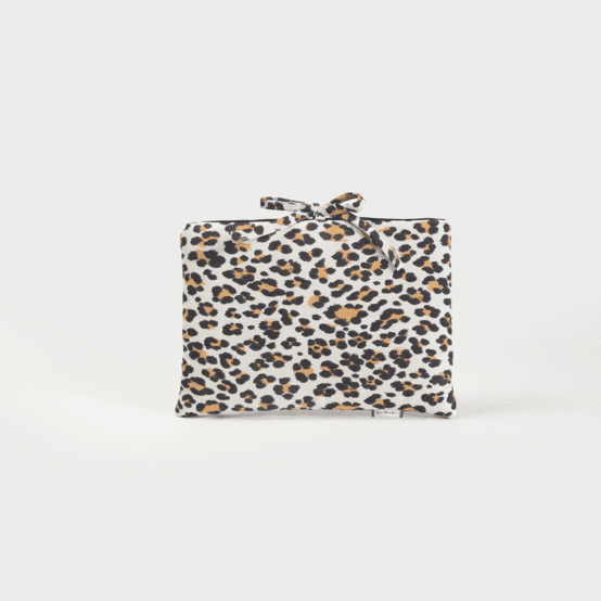 Pocket book pouch leopard